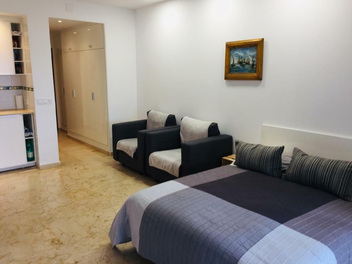 Magical Sea View Studios توريمولينوس المظهر الخارجي الصورة