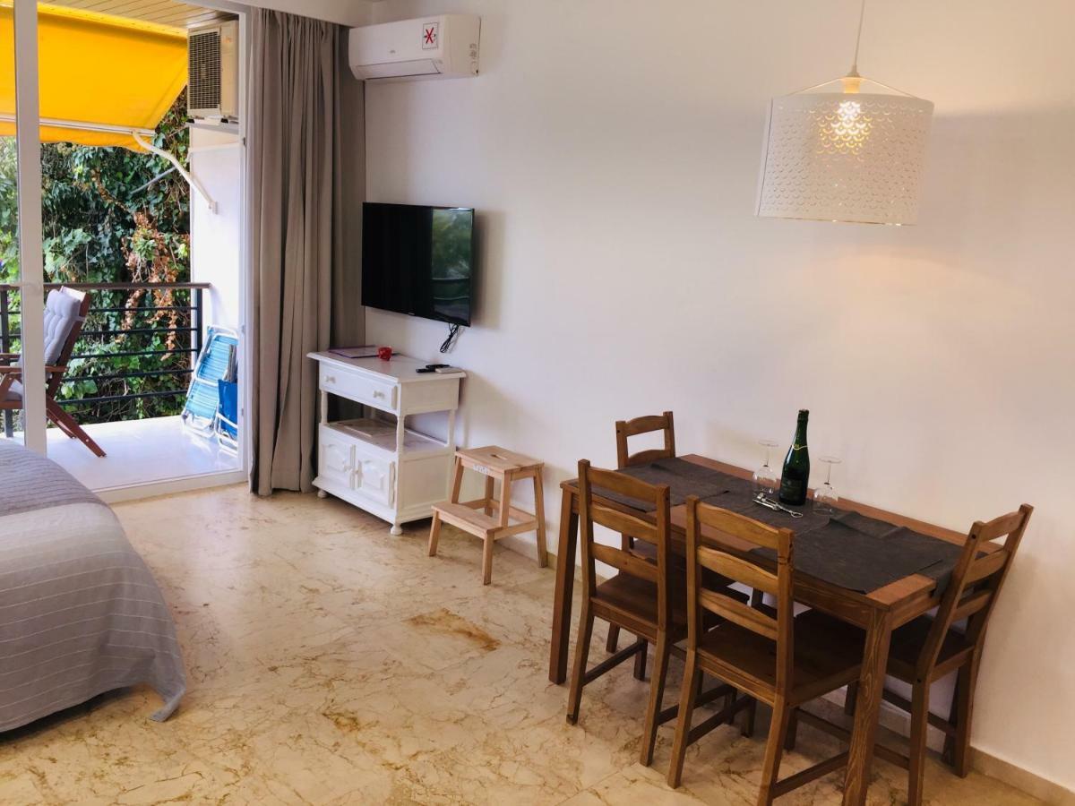 Magical Sea View Studios توريمولينوس المظهر الخارجي الصورة